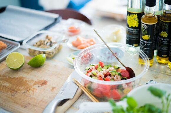 女子会には欠かせないサラダ