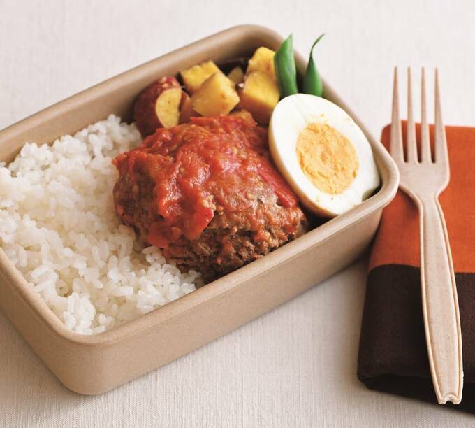 フォークとハンバーグ弁当