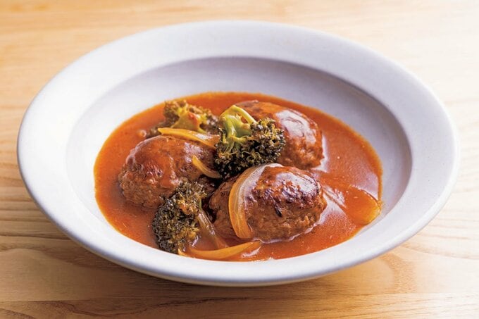 デミグラ煮込みハンバーグ