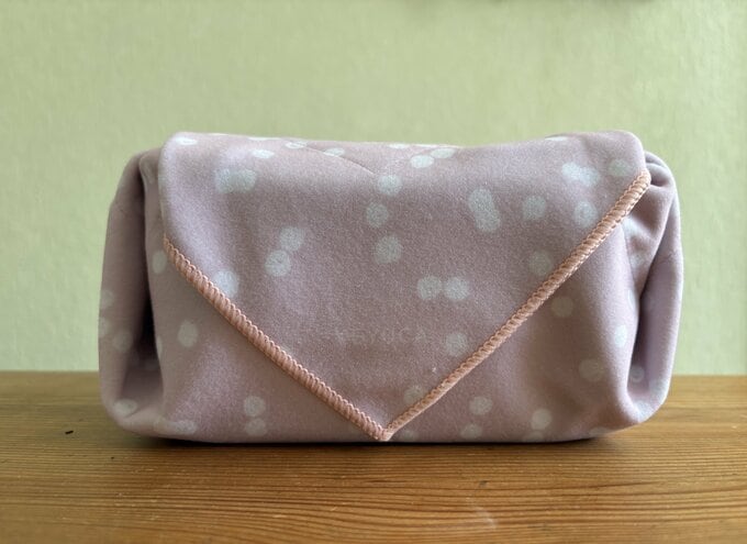 弁当箱を包んだ写真