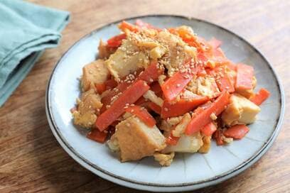 ニンジン丸ごと1本で厚揚げしりしり。お弁当やつくりおきにも