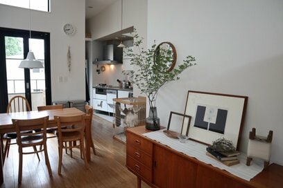 ちらからないリビングのつくり方。簡単なコツでものの数が半分に減った