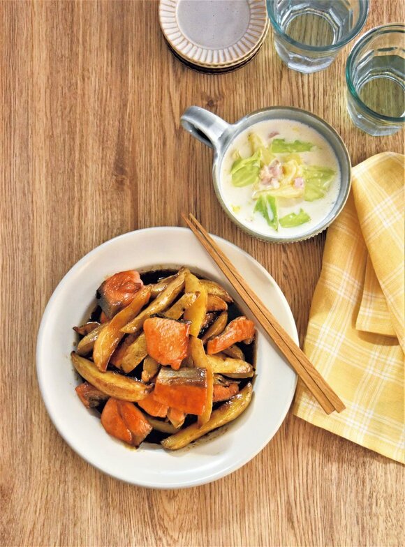 鮭とジャガイモの料理