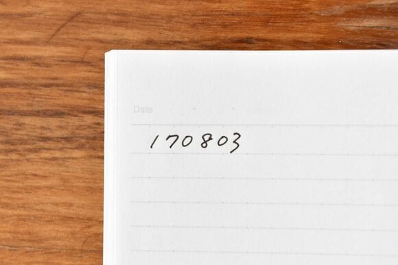 日付を必ず記入する