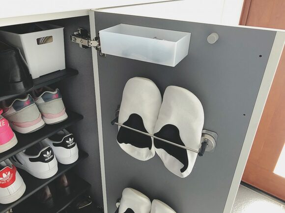 通常のタオルハンガーに自分でマグネットをつけてもOK