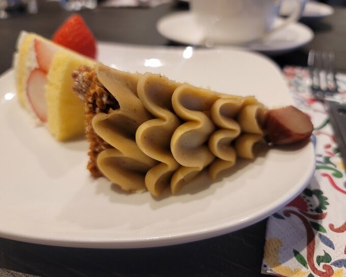 シャトレーゼのクリスマスケーキ「和栗のモンブラン」