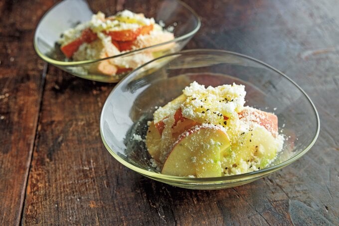 セロリとリンゴのサラダ