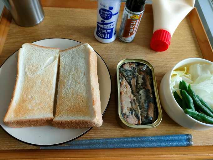 セルフサービスの朝食