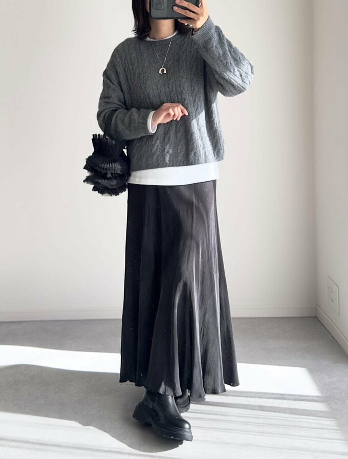 ソフトリブクルーネックTのコーデ2