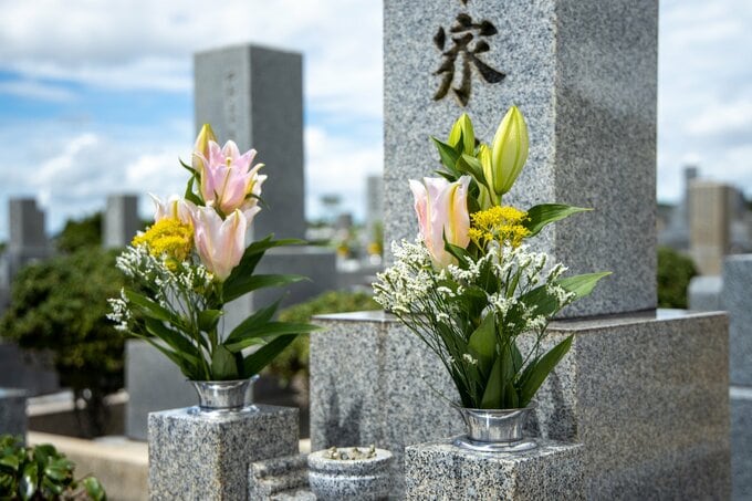 お墓