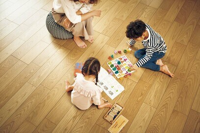 編集部が注目、子どもとにやさしい建材。会話が弾む家づくりにも役立つ