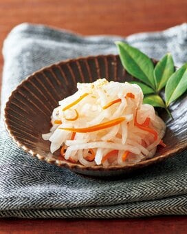 定番のおせちが超簡単！切ってあえるだけ&専用の道具もいらない