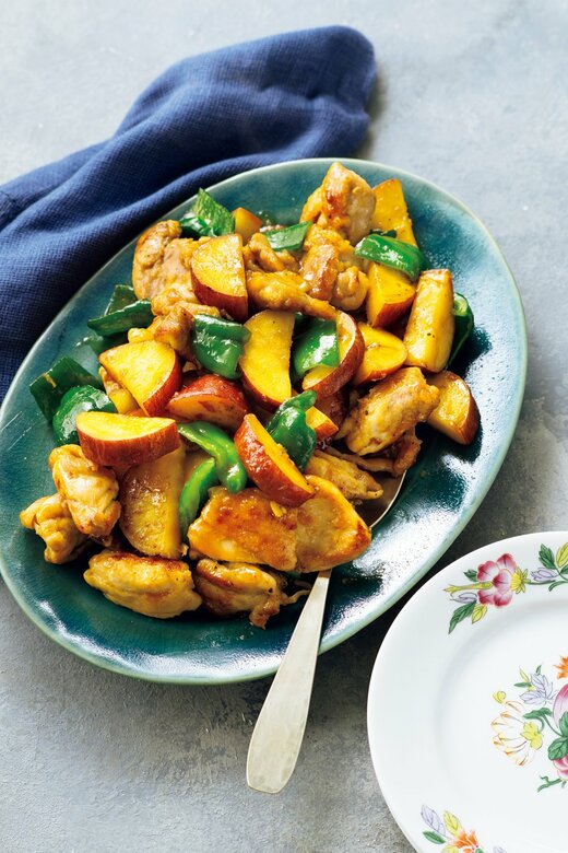 鶏肉とサツマイモのオイスター炒め