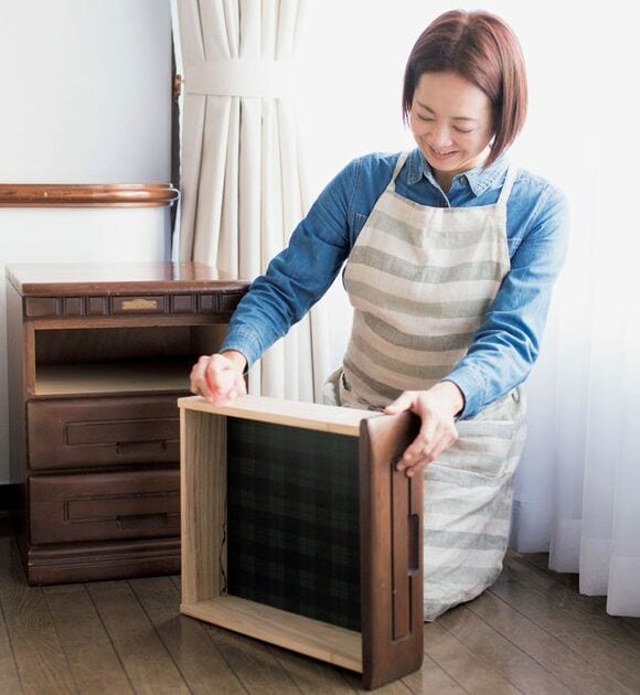 側面にろうを塗る