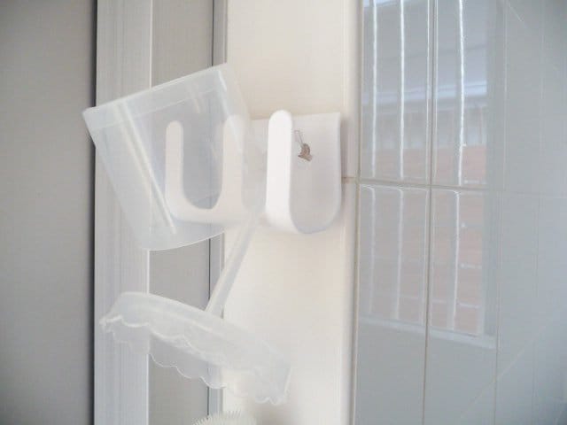 フィルムフックにものをひっっかける