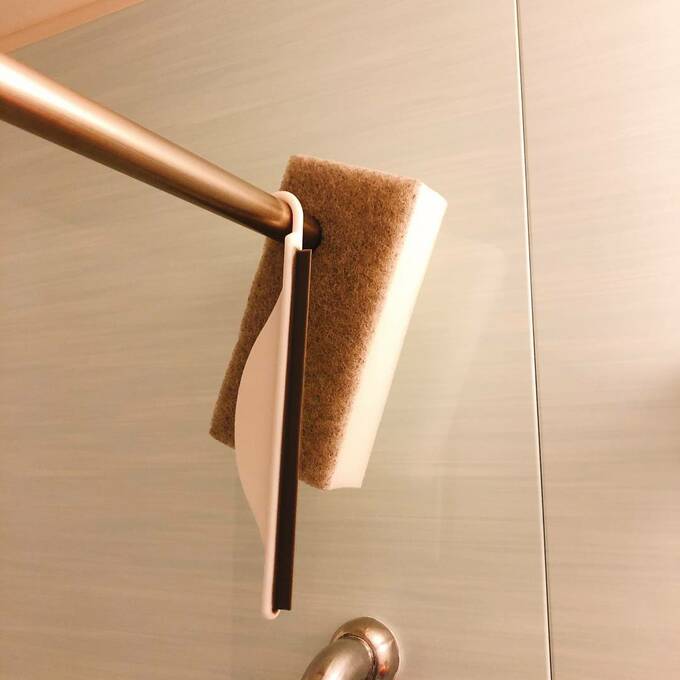 掃除道具もつり下げ式に