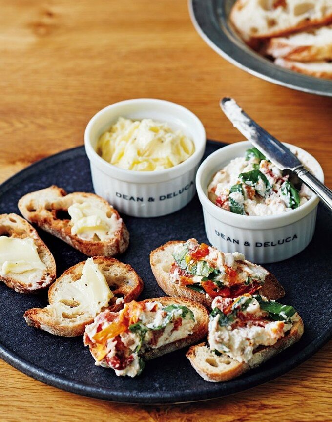 パンなどの料理