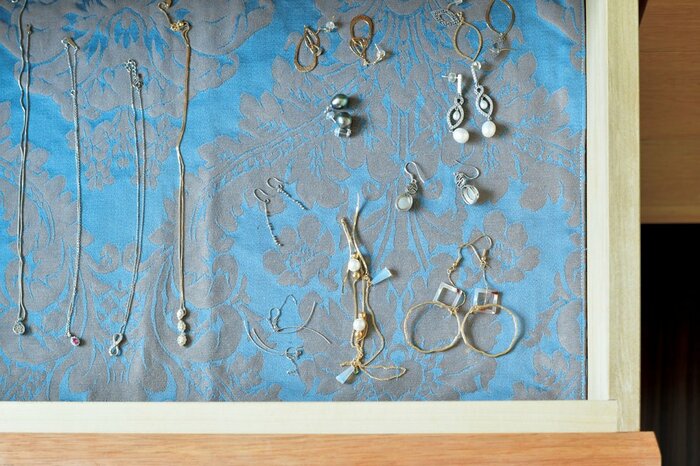 断捨離　アンティーク？　ビンテージ？　レディースアクセサリー　大きな石付き ヴィンテージジュエリー 西洋アンティークジュエリー ビクトリア調