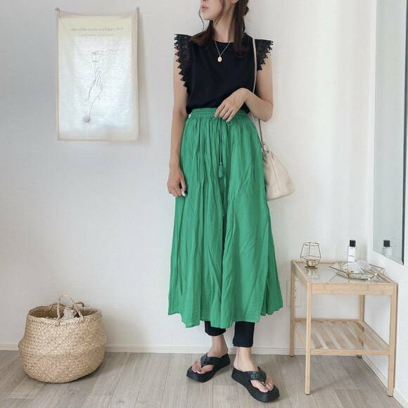 マキシスカートと合わせたコーデ