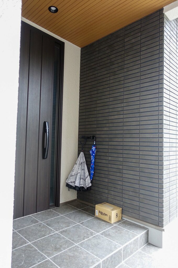 雨に濡れない置き配