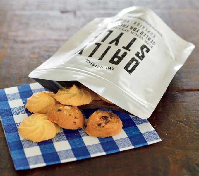 おやつはいった袋