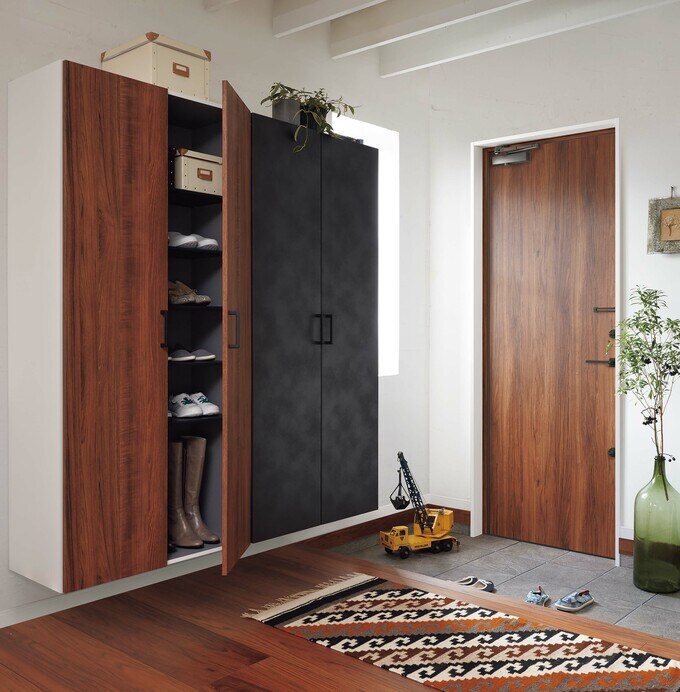 LIXILの玄関収納