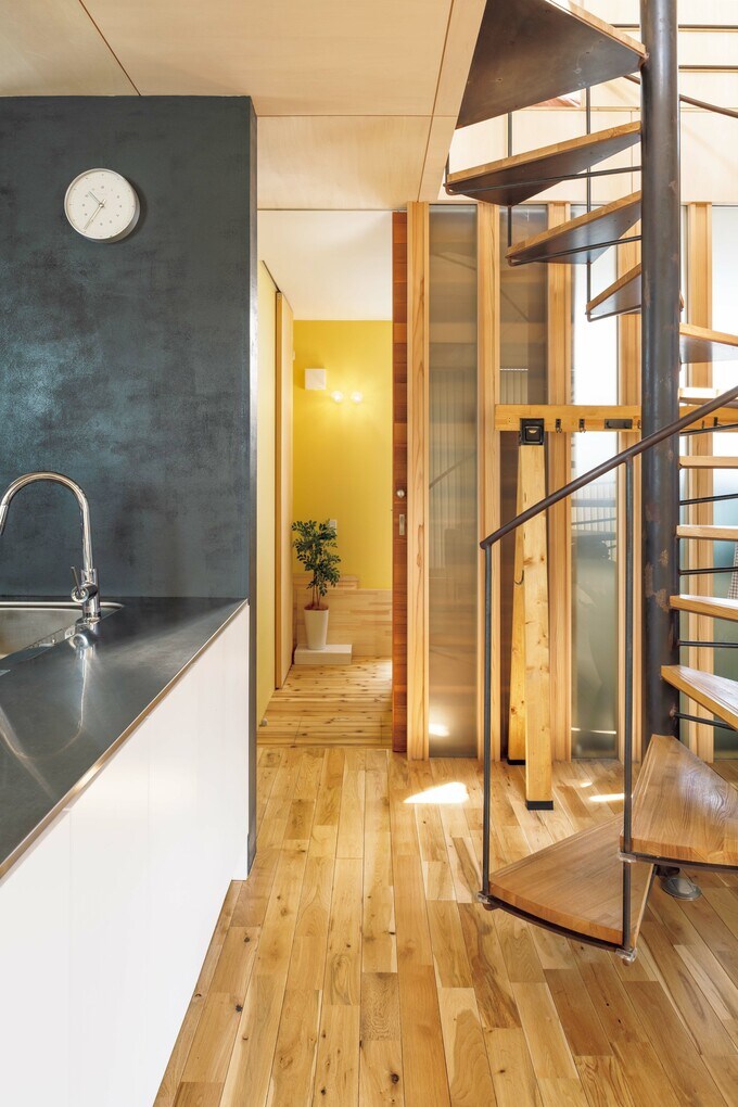 キッチンとガレージ