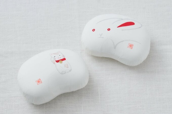 ひとつひとつ手描きのイラストが愛らしい