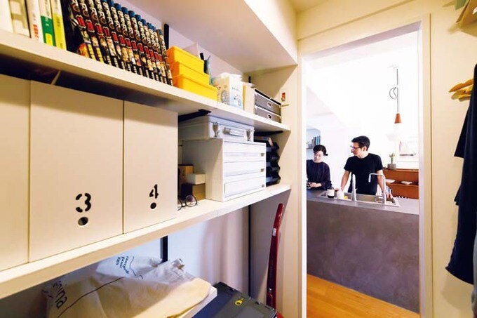 キッチン横に配置したウォークインクローゼット