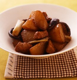 根と豚肉のオイスターソース煮