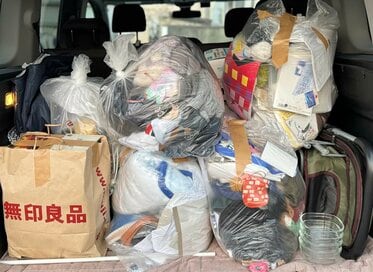 10年捨てられなかったものが120kgになった。焼却場に持ち込み「もうムダ買いはしない」と決意