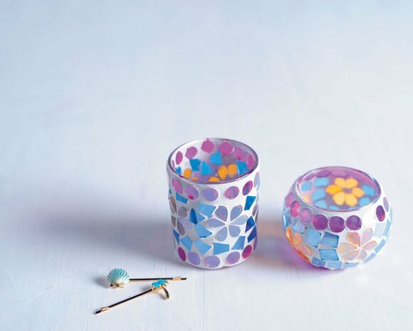 キラキラ輝くキャンドルホルダー