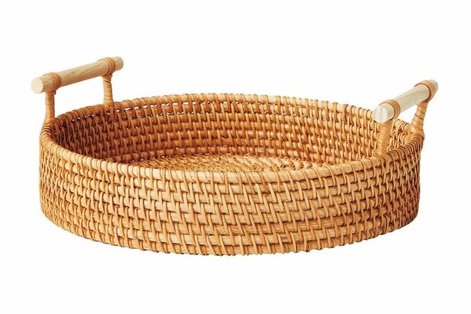 ラタンラウンドトレイ（直径25×高さ10cm　￥1990）