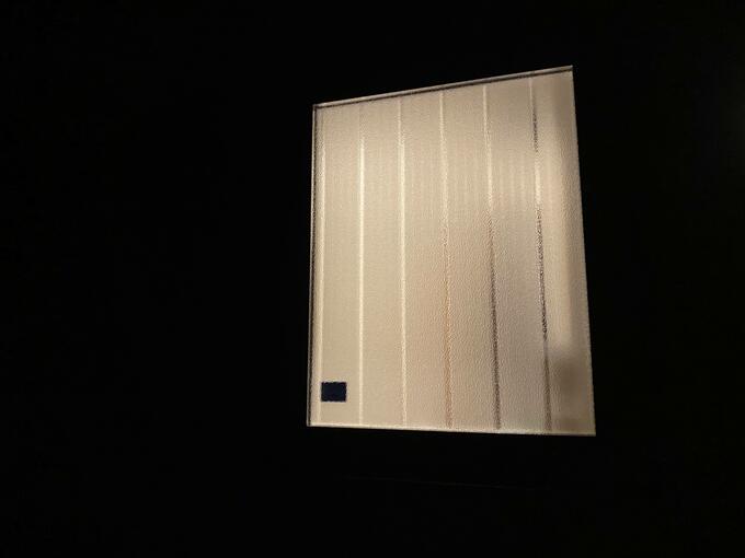 目隠しシート貼った後は人影が目立たない