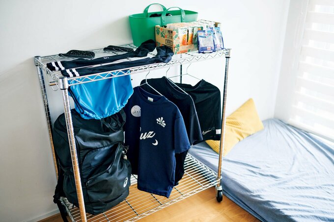 置くだけで干せるサッカー専用ラック