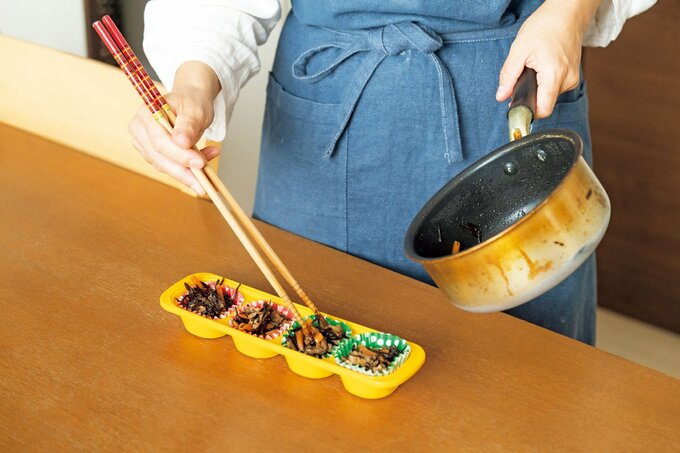 カップに小分け