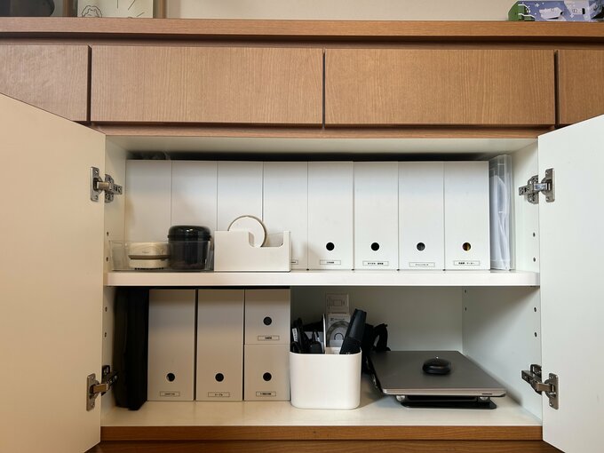 無印のファイルボックスに入れて分けて収納