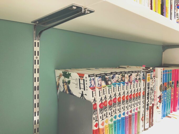 支柱埋め込みブラケット