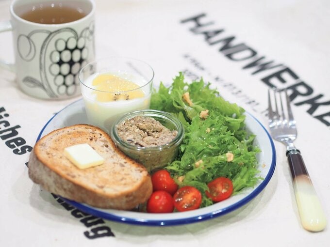 パンサラダトマト