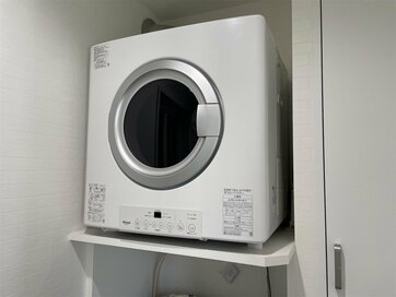 洗濯物は外に干さない前提での家づくり。衣類乾燥機の導入がコスト減になるケースも