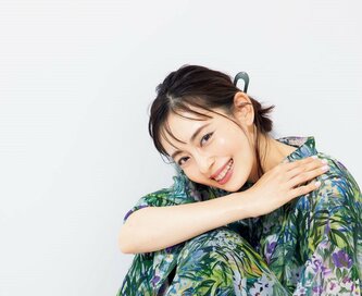 715円の「速乾ネイル」は1本3役でコスパ最高。セルフネイルでおしゃれに見せるコツ