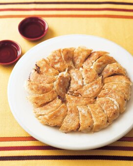 節約ギョーザの決定版！モヤシたっぷりなのにジューシー