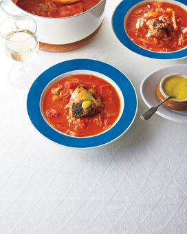 家政婦・志麻さんのサバ缶レシピ。おしゃれなブイヤベース風スープ