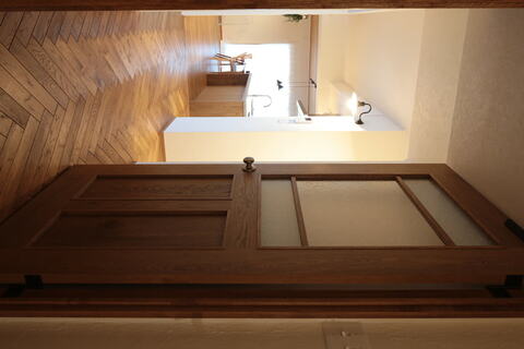 ヘリンボーンの床