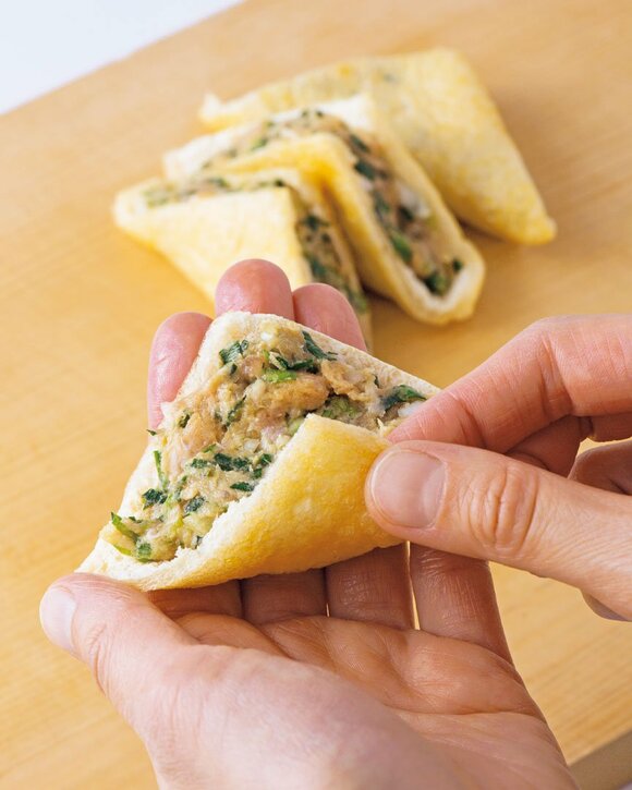 油揚げにギョーザのたね