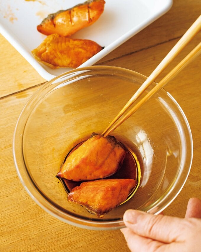 ガラスボウルに鮭