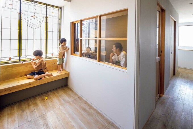 書斎には室内窓