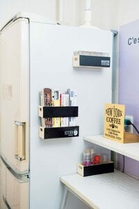 冷蔵庫横ラップ掛け