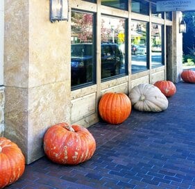 本場アメリカでのハロウィーンが本番直前！街の様子をレポート