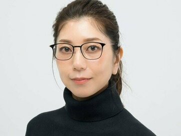 「老眼鏡」は恥ずかしくない。おしゃれに見えるアイテムの選び方